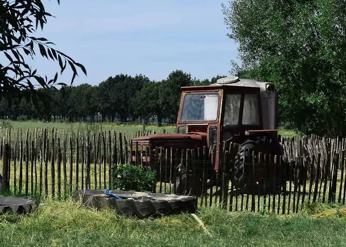 Hoeve De Pippert Lodge *